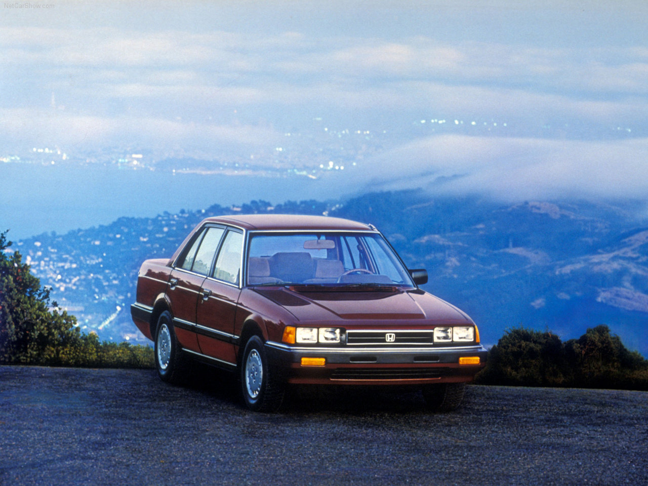 Honda Accord 1982-1985 (хэтчбэк, седан)